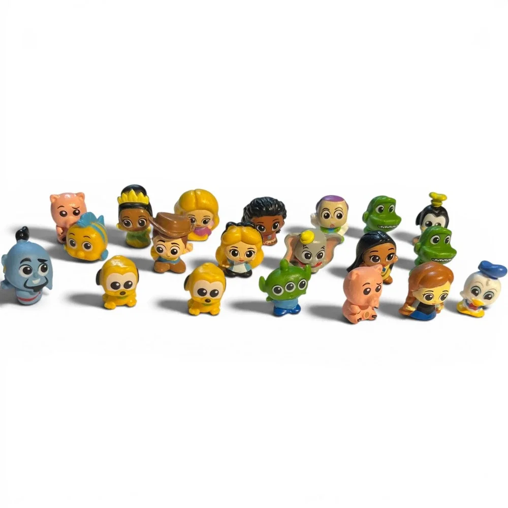 Disney Doorables 19pc Mini Figure Lot Multi-Color Toy Story Frozen Princesses